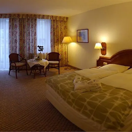 Wyndham Garden Hotel 4*