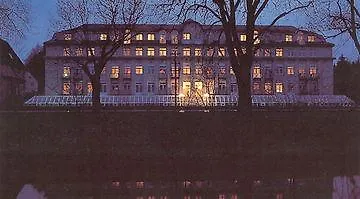 Wyndham Garden Hotel 4*