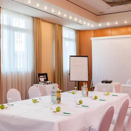 Wyndham Garden Hotel