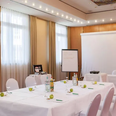 Wyndham Garden Hotel