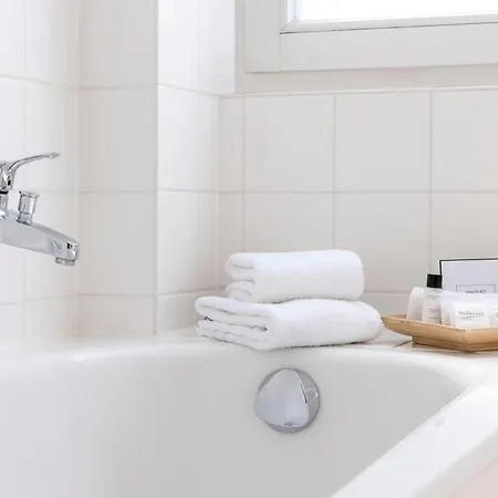 Wyndham Garden 4*