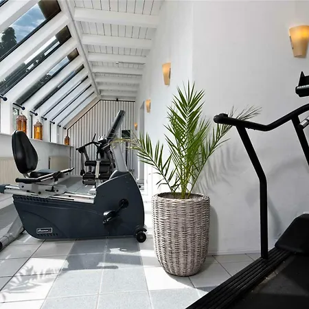 Wyndham Garden 4*
