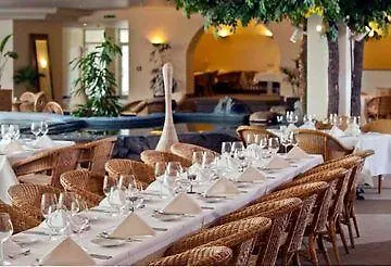 Wyndham Garden Hotel 4*