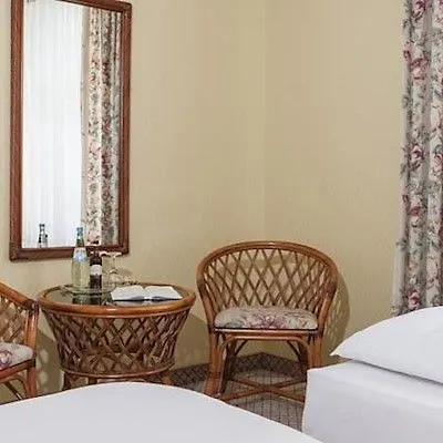 Wyndham Garden 4*