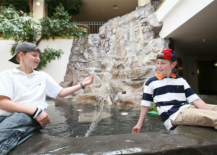 Ξενοδοχείο Wyndham Garden