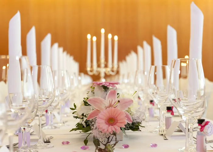 Ξενοδοχείο Wyndham Garden 4*